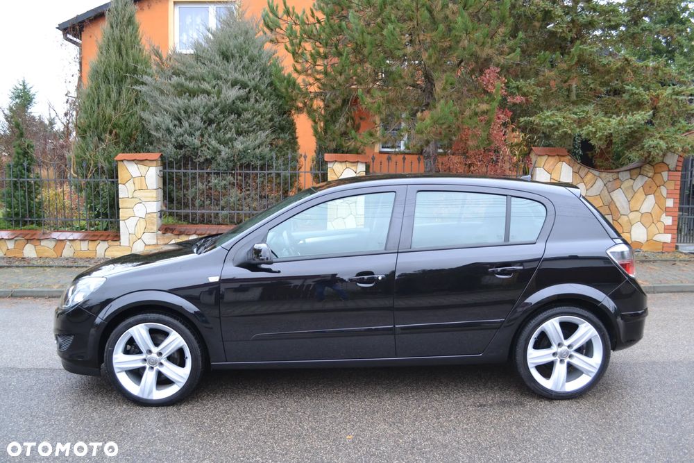 Opel Astra - 4
