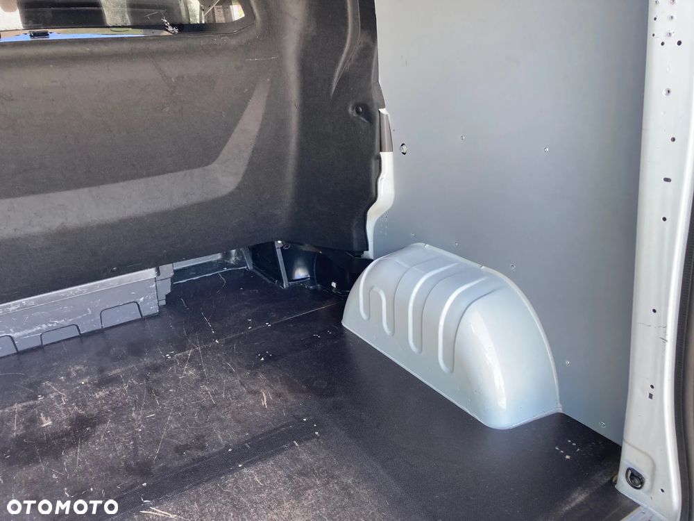 Renault Trafic 2.0 L1H1 HD Extra (bryg.) - 36