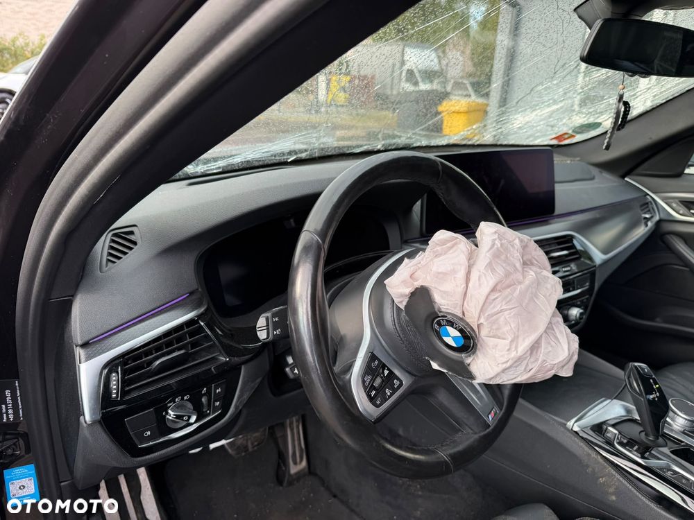 BMW Seria 5 530i M Sport Edition - 13