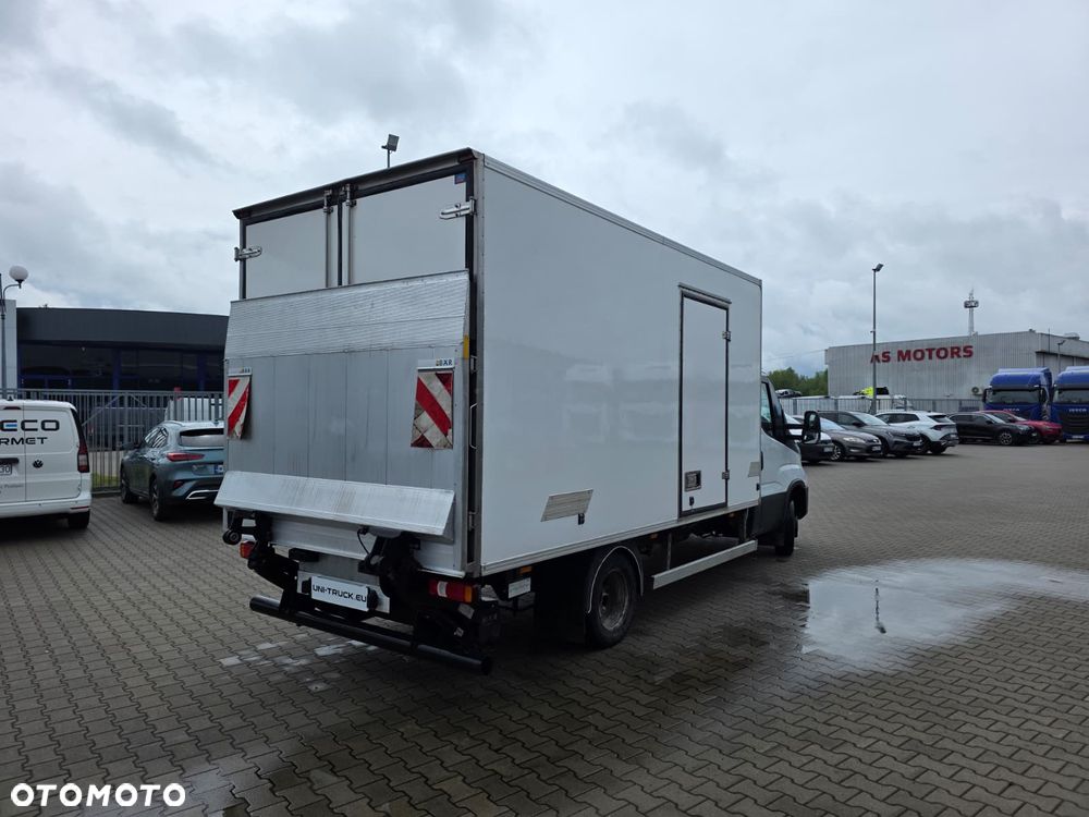 Iveco 50C18 Chłodnia Izoterma Winda 1000 kg ! 8EP + Zasilanie 230V Krajowy ! - 3