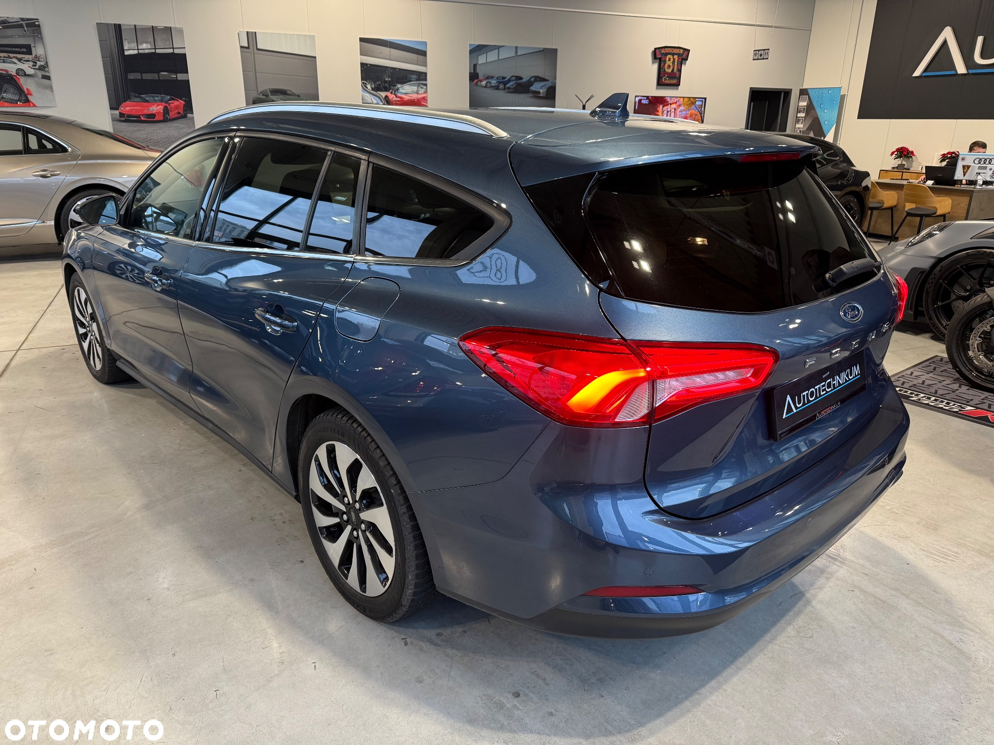 Ford Focus 1.0 EcoBoost Active Business - 2