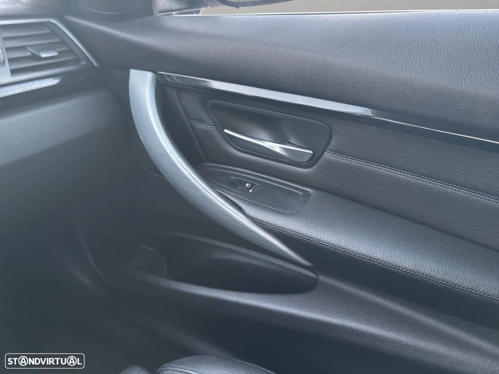 BMW 318 d Line Sport Auto - 17