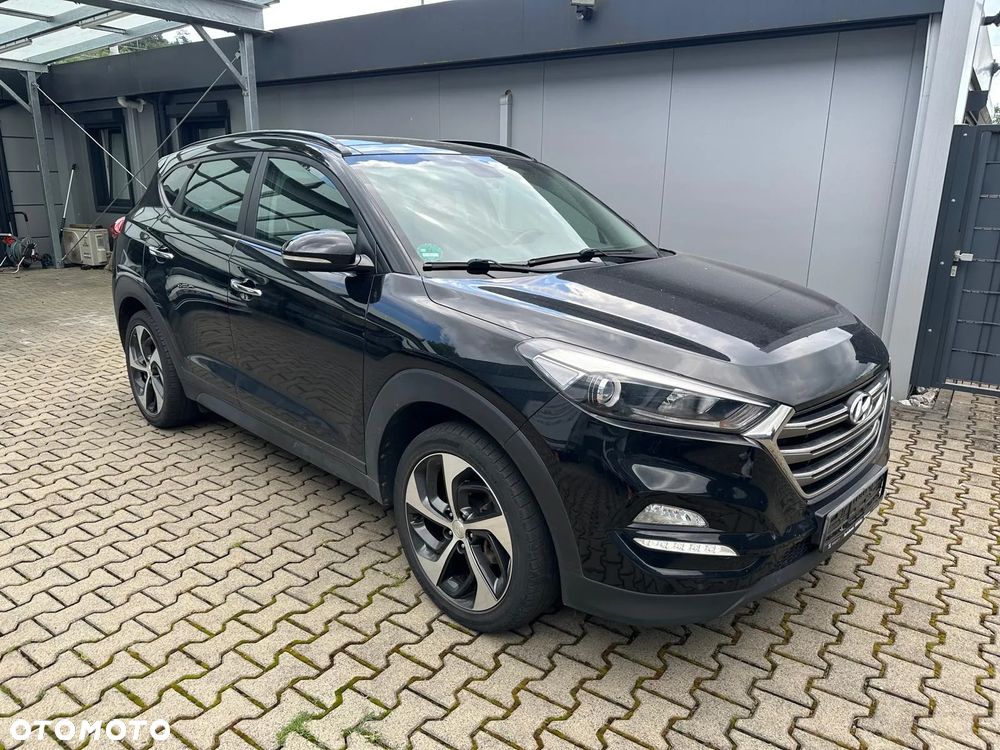 Hyundai Tucson - 2