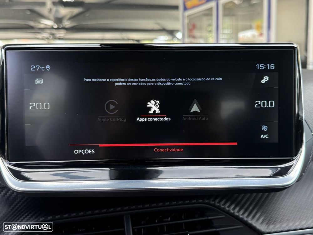 Peugeot 2008 1.2 PureTech GT - 32