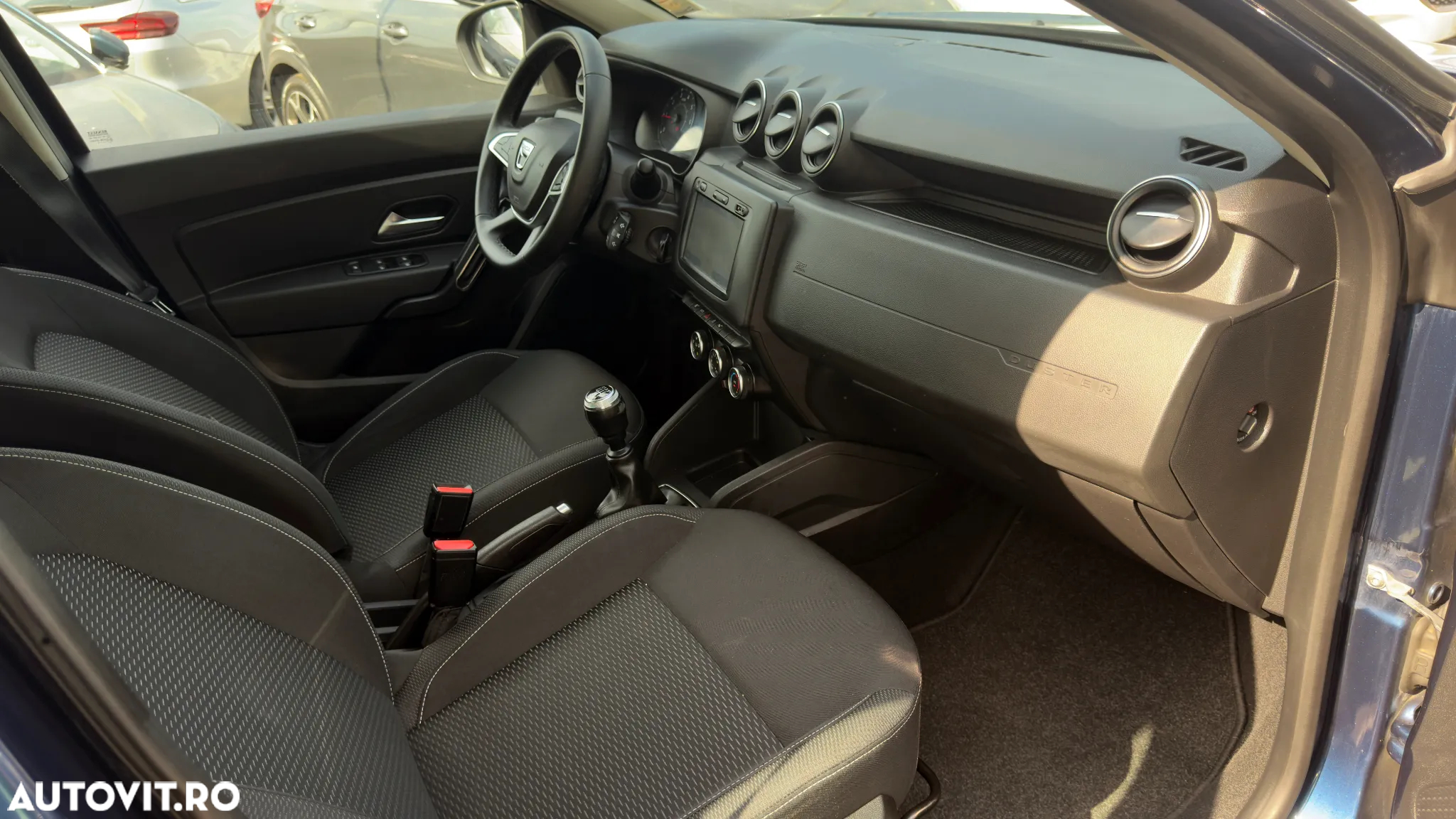 Dacia Duster 1.5 dCi 4x2 Laureate - 16