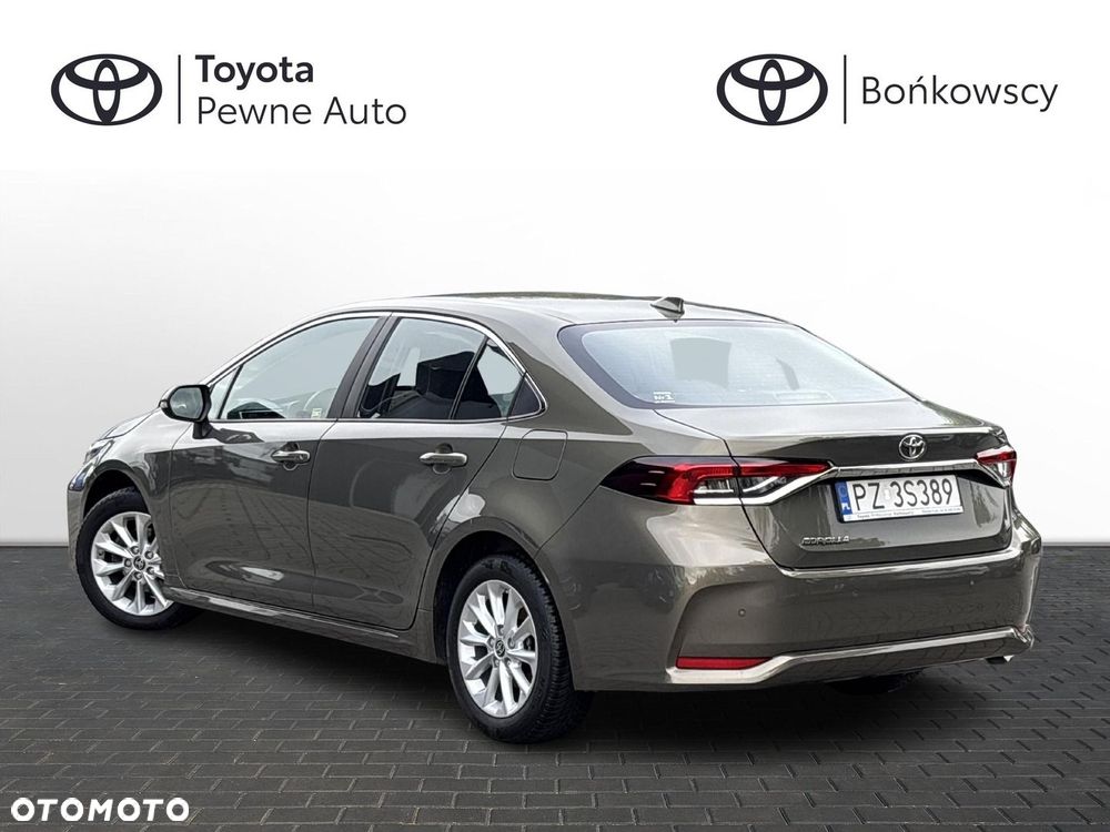 Toyota Corolla - 3