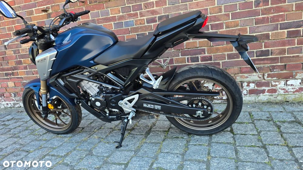 Honda CB - 11