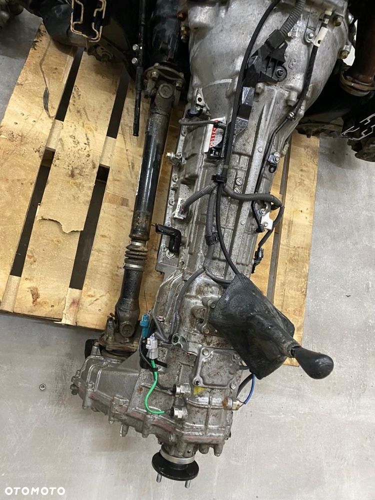 Toyota Hilux 3.0 TD Reduktor Skrzynia Biegów Aut - 2