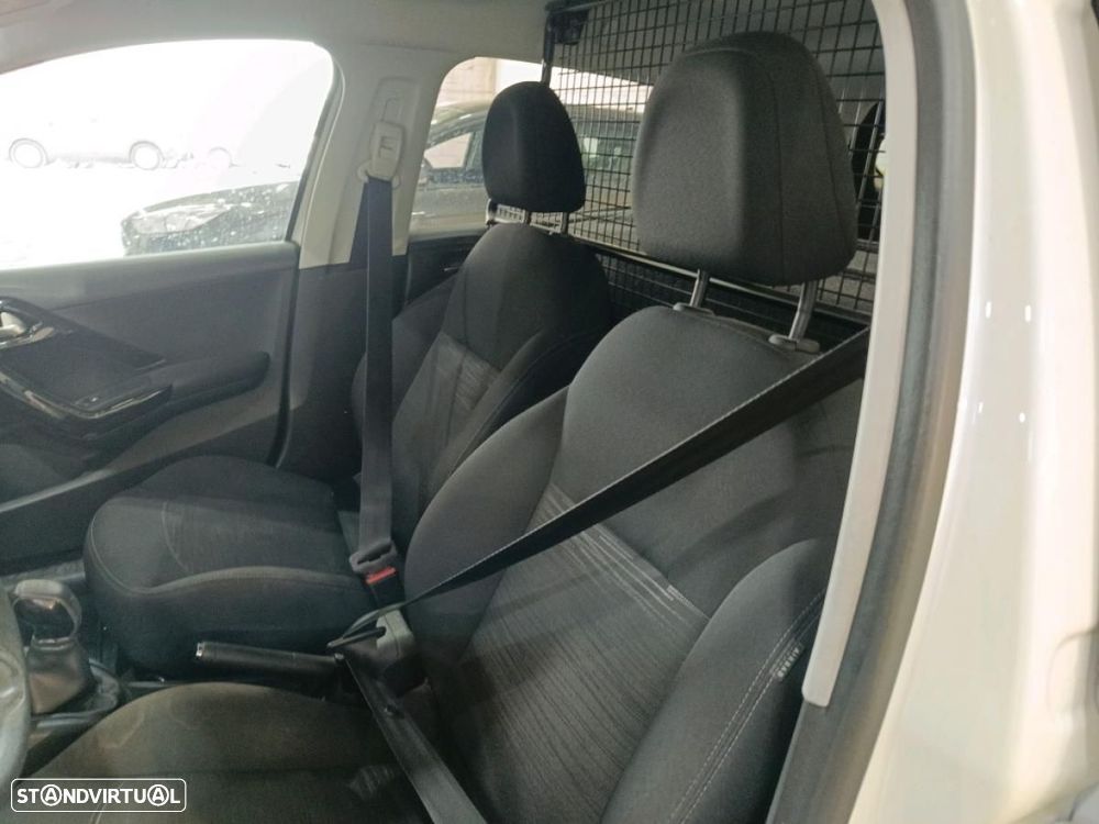 Peugeot 208 Van 1.5 BlueHDi (c/iva) - 6