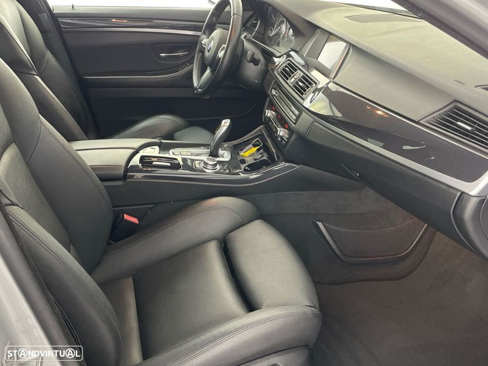 BMW 520 d Auto - 21