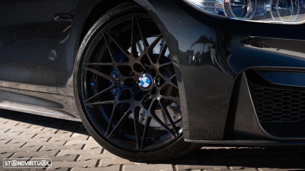 BMW M4 Coupe DKG Competition - 3