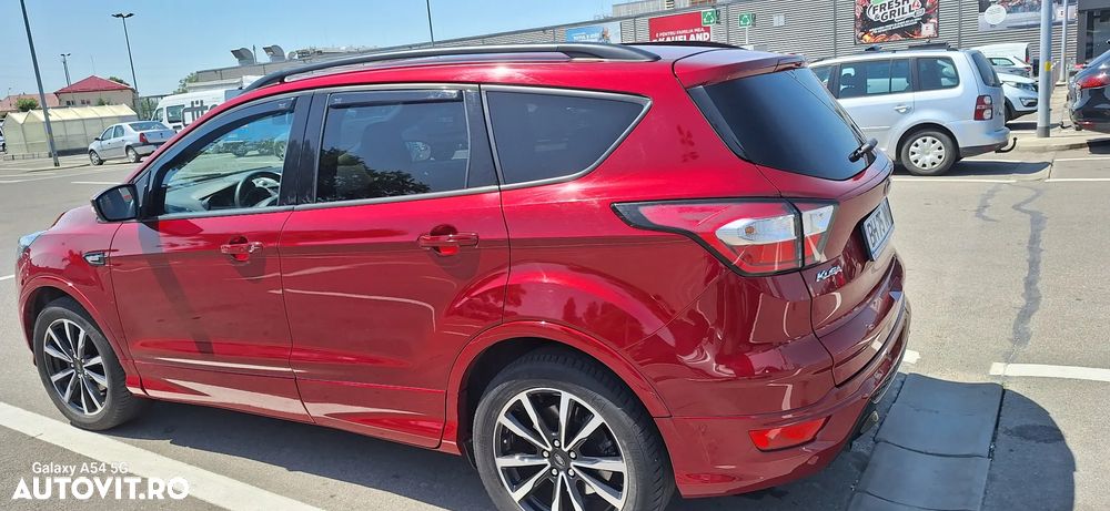 Ford Kuga - 2