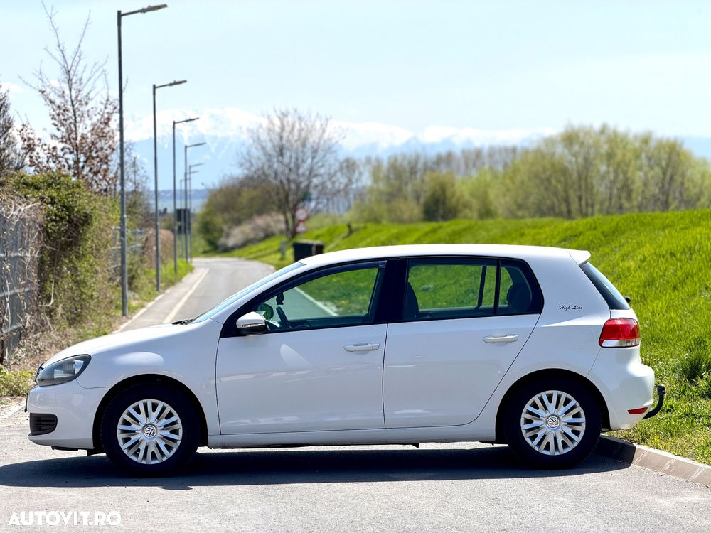 Volkswagen Golf - 5