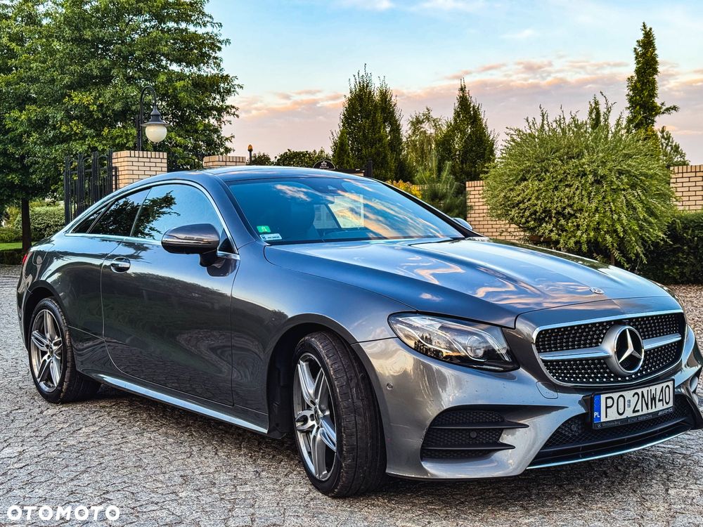 Mercedes-Benz Klasa E 220 d Coupe 4-Matic 9G-TRONIC - 15