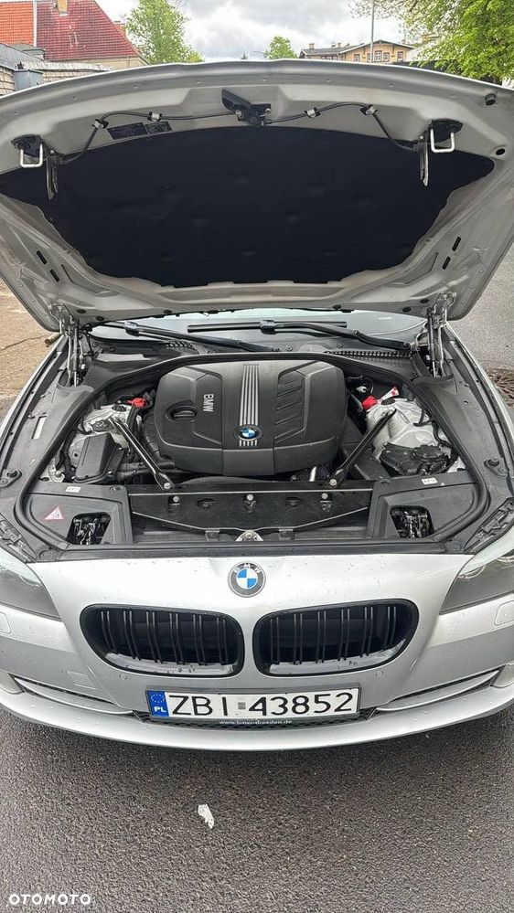 BMW Seria 5 520d - 14