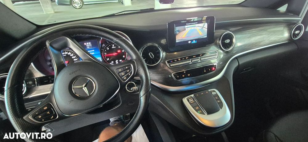 Mercedes-Benz V 220 d extralang 9G-TRONIC - 12