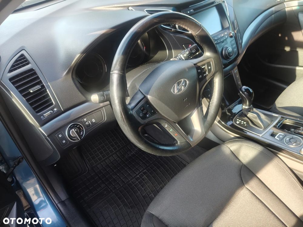 Hyundai i40 1.7 CRDi Premium DCT - 16