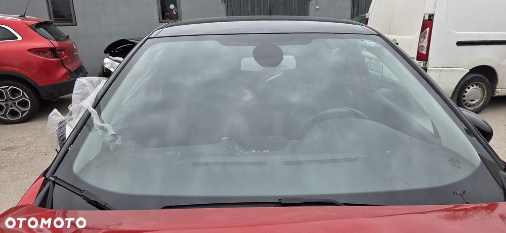 RENAULT CAPTUR szyba przednia czołowa - 1