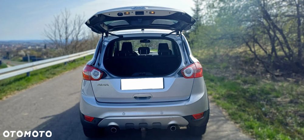 Ford Kuga 2.0 TDCi 4x4 Titanium - 14