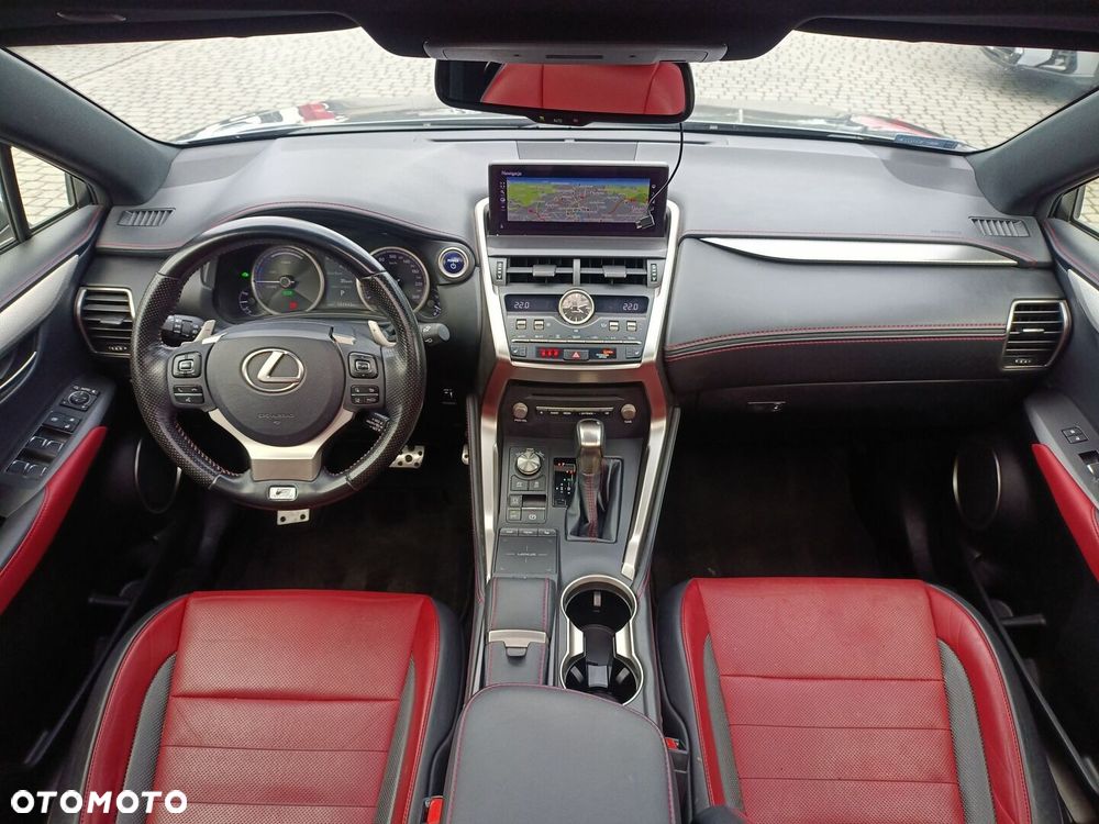 Lexus NX 300h F Sport AWD - 9