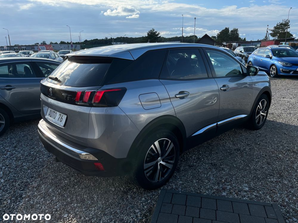 Peugeot 3008 PureTech 130 Stop & Start GPF EAT8 Allure - 5