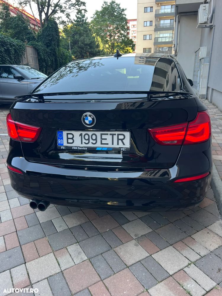 BMW Seria 3 320d xDrive AT - 17