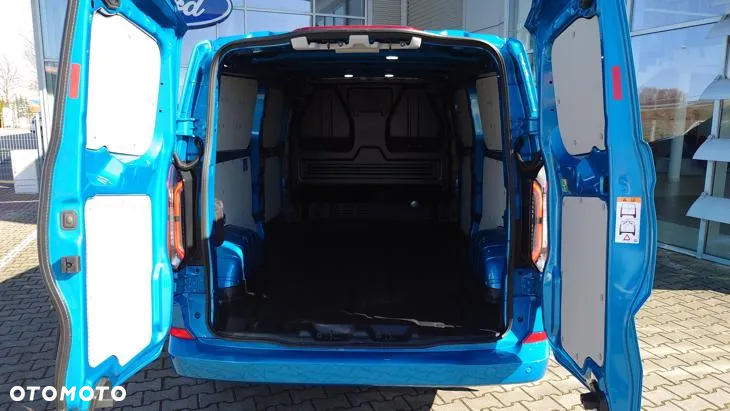 Ford Transit E-Custom - 25