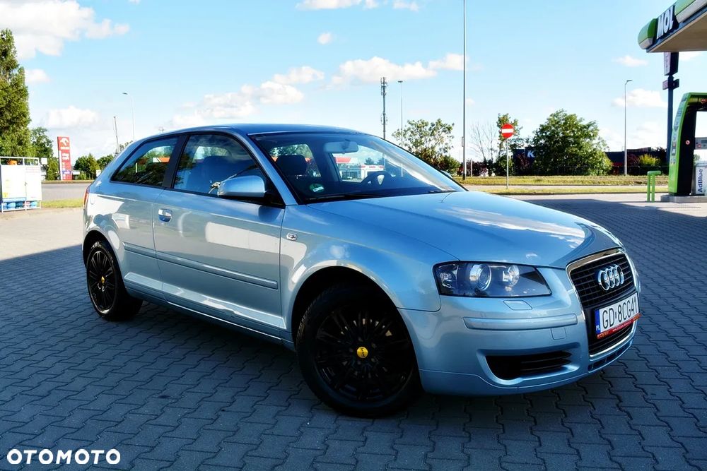 Audi A3 3-drzwiowe 1.6 tiptronic Attraction - 18