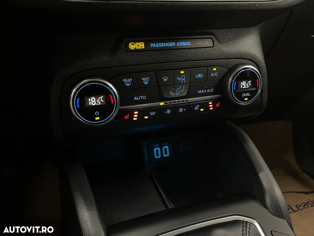 Ford Focus 1.0 EcoBoost Trend Edition - 21