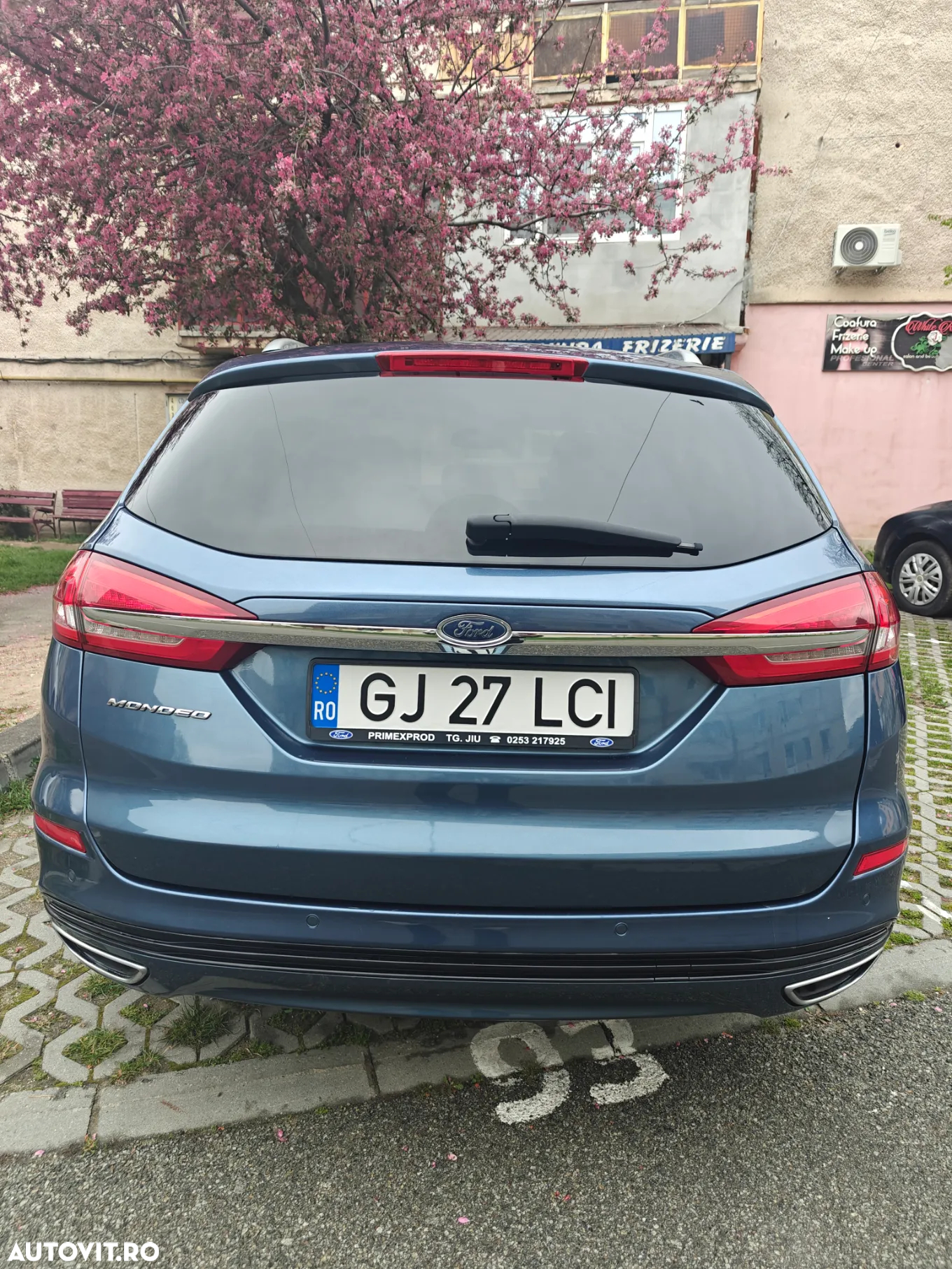 Ford Mondeo 2.0 TDCi Powershift AWD Titanium - 4