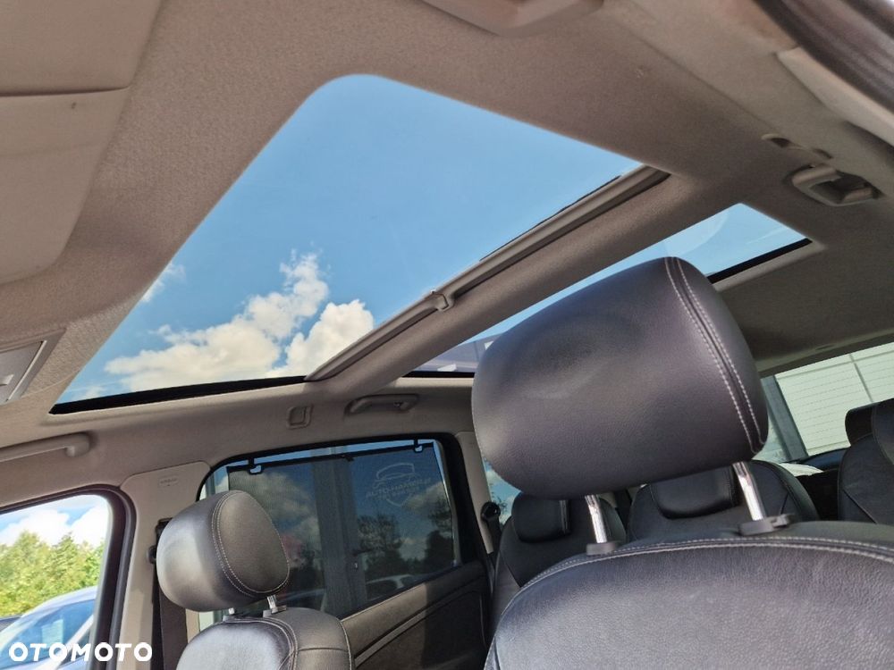 Ford S-Max 1.8 TDCi Titanium - 12