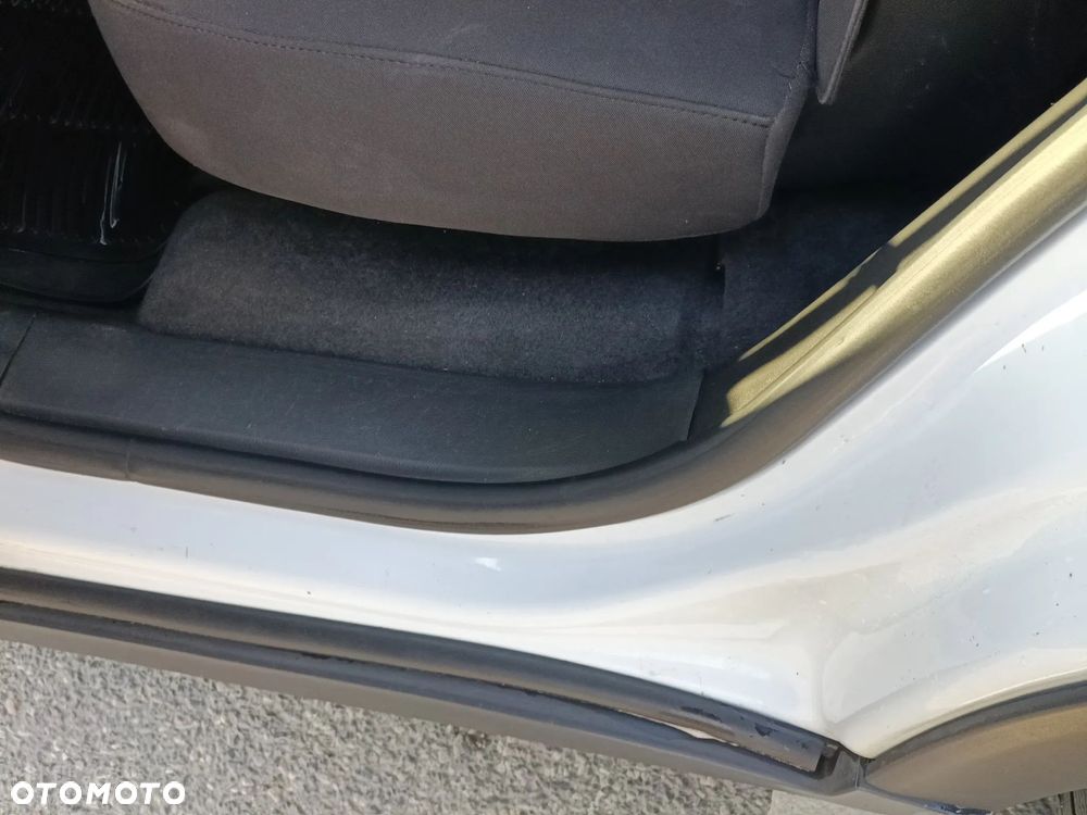 Chevrolet Orlando 1.8 LS - 33