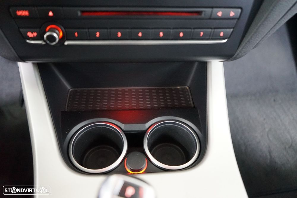 BMW X3 18 d sDrive Auto - 35