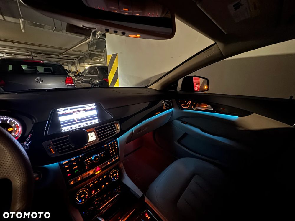 Mercedes-Benz CLS - 30