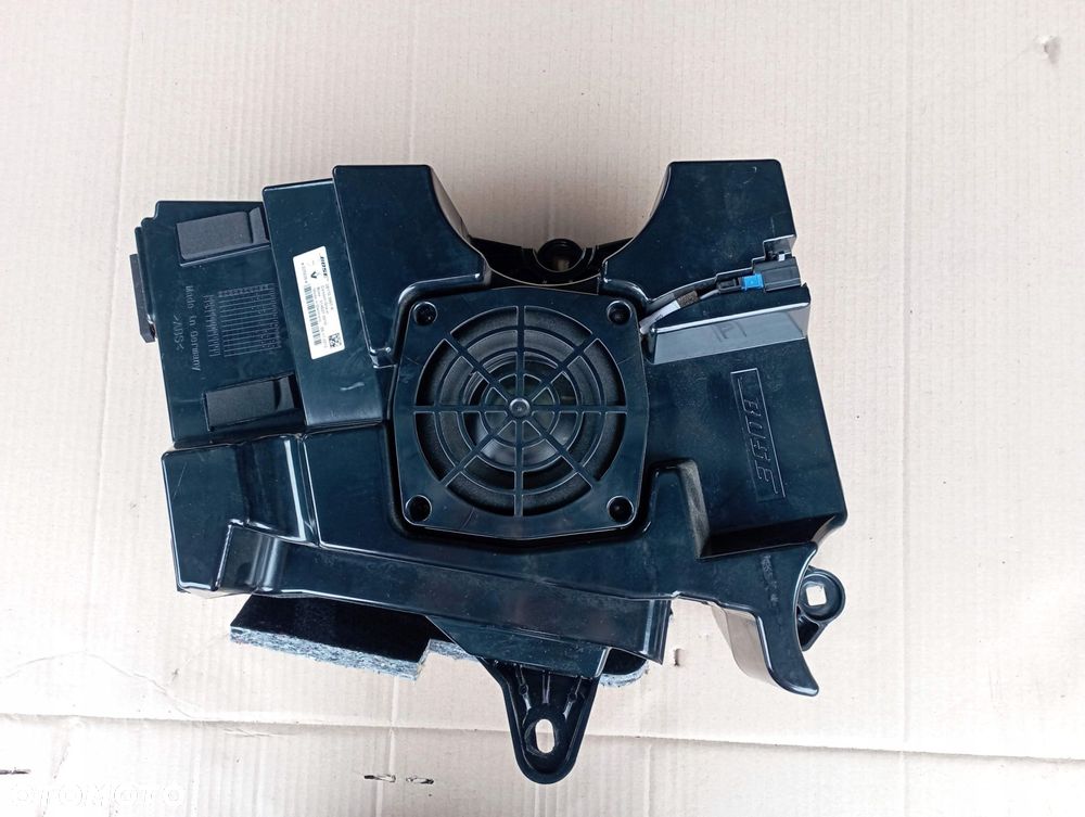 RENAULT LAGUNA III 3 SUBWOOFER 281703967R - 1