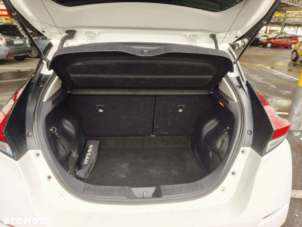 Nissan Leaf 40kWh Acenta - 16