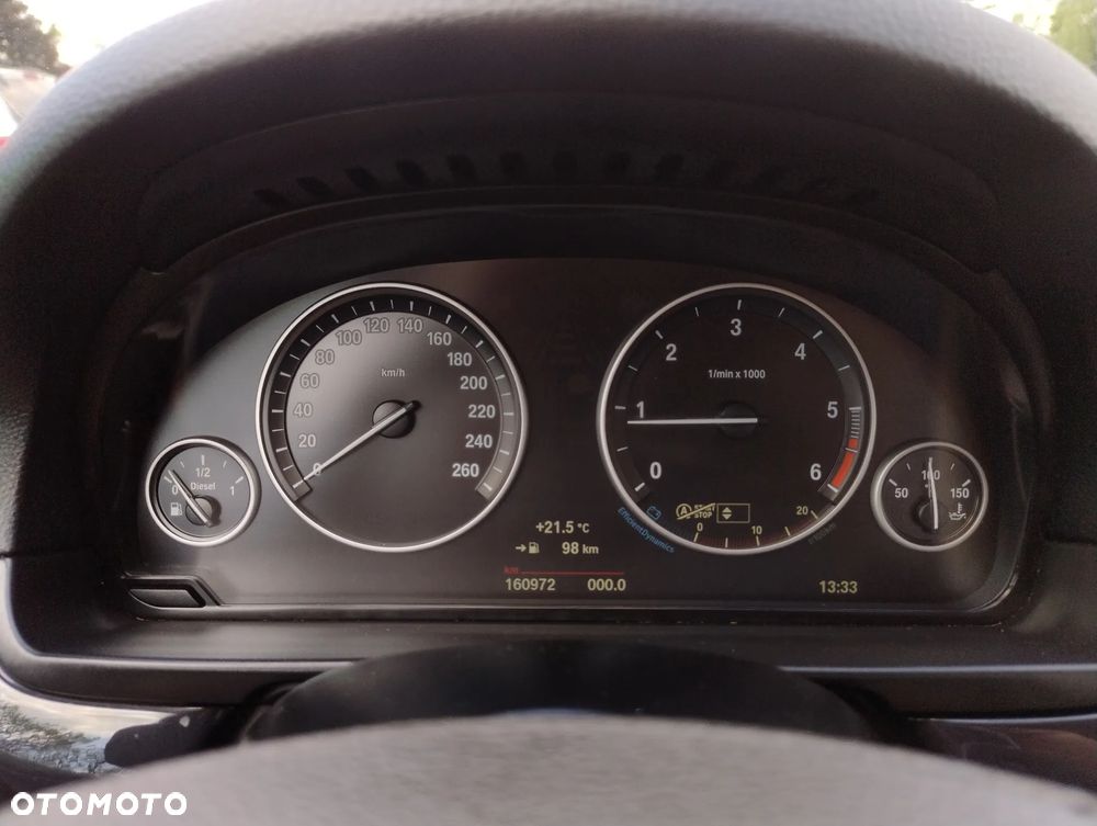 BMW Seria 5 518d - 13