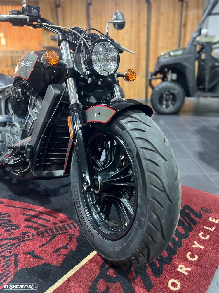 Indian Scout Sixty Classic - 12