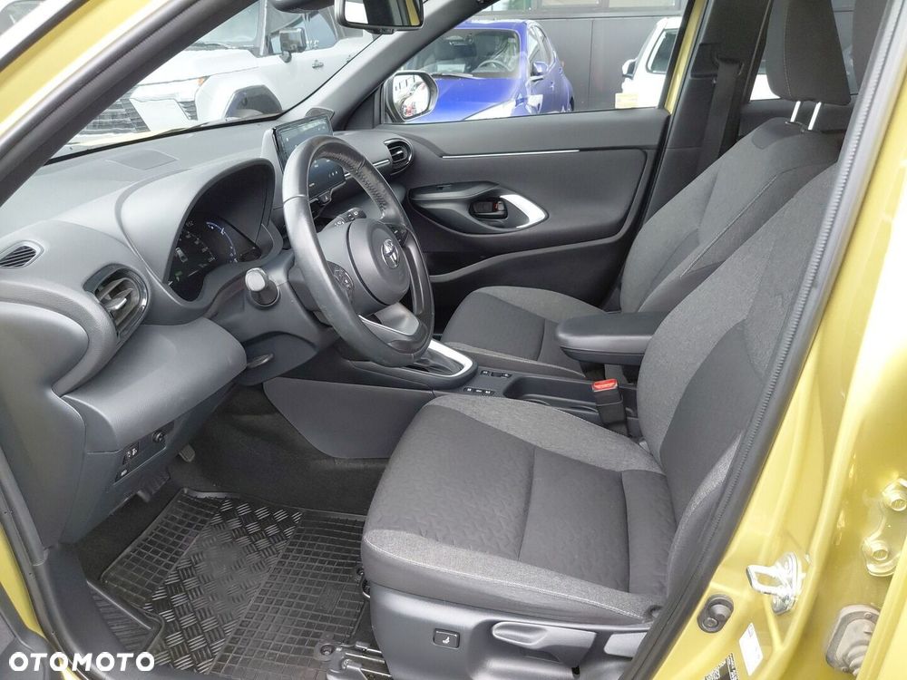 Toyota Yaris Cross Hybrid 1.5 Comfort - 15