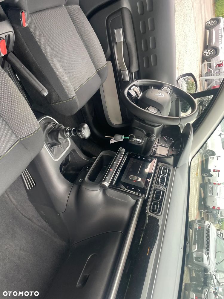 Citroën C3 1.2 PureTech GPF Shine S&S - 10