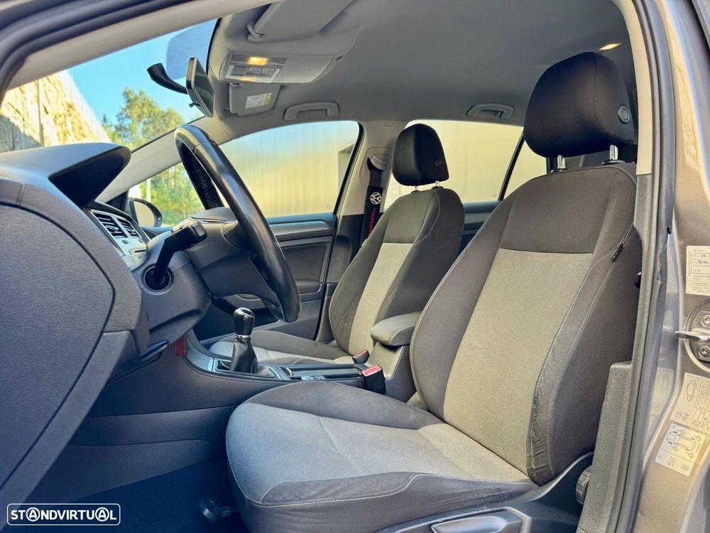 VW Golf 1.6 TDi Trendline - 9