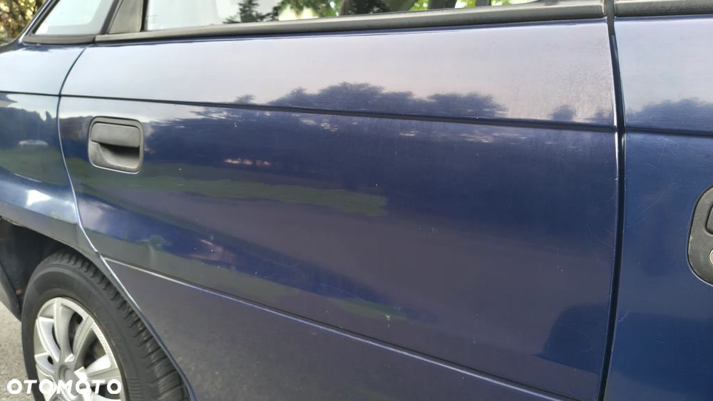 Opel Astra 1.4 Base - 10