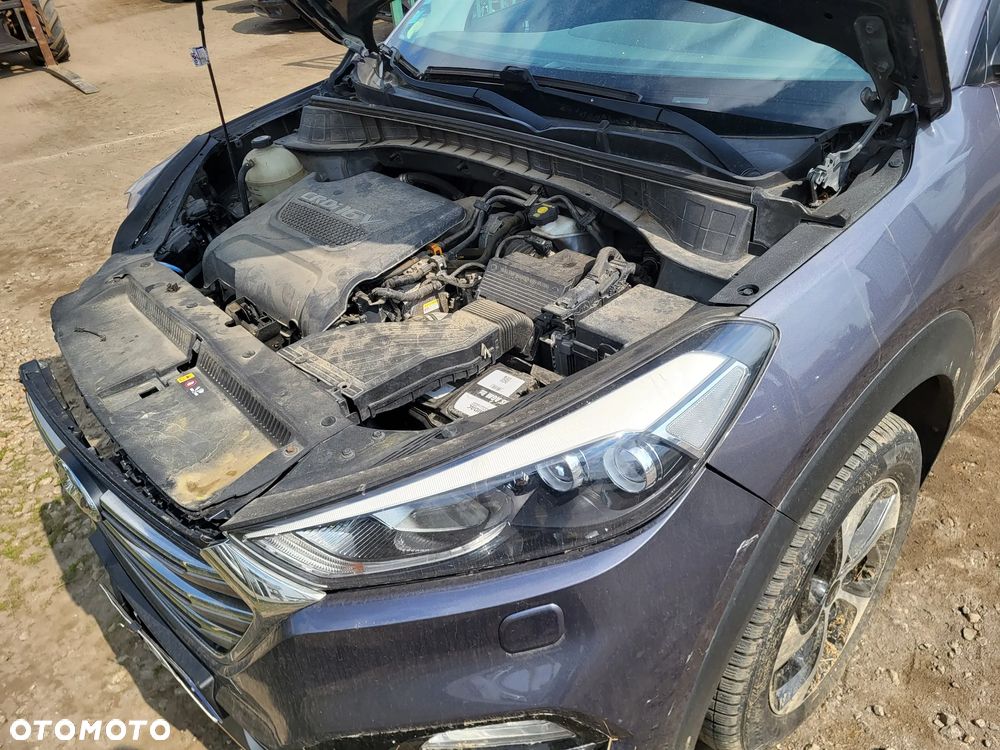 Hyundai Tucson 2.0 CRDi 4WD Passion - 23