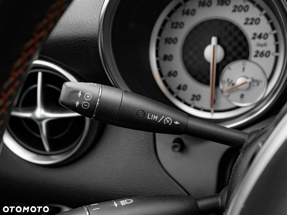 Mercedes-Benz SLK - 19