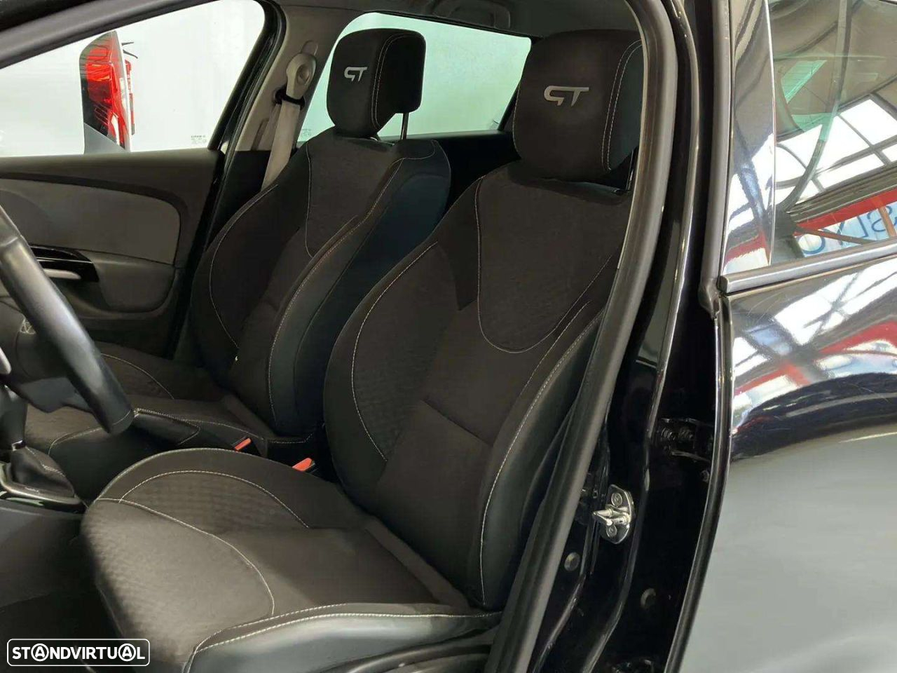 Renault Clio 1.2 TCE GT EDC - 9