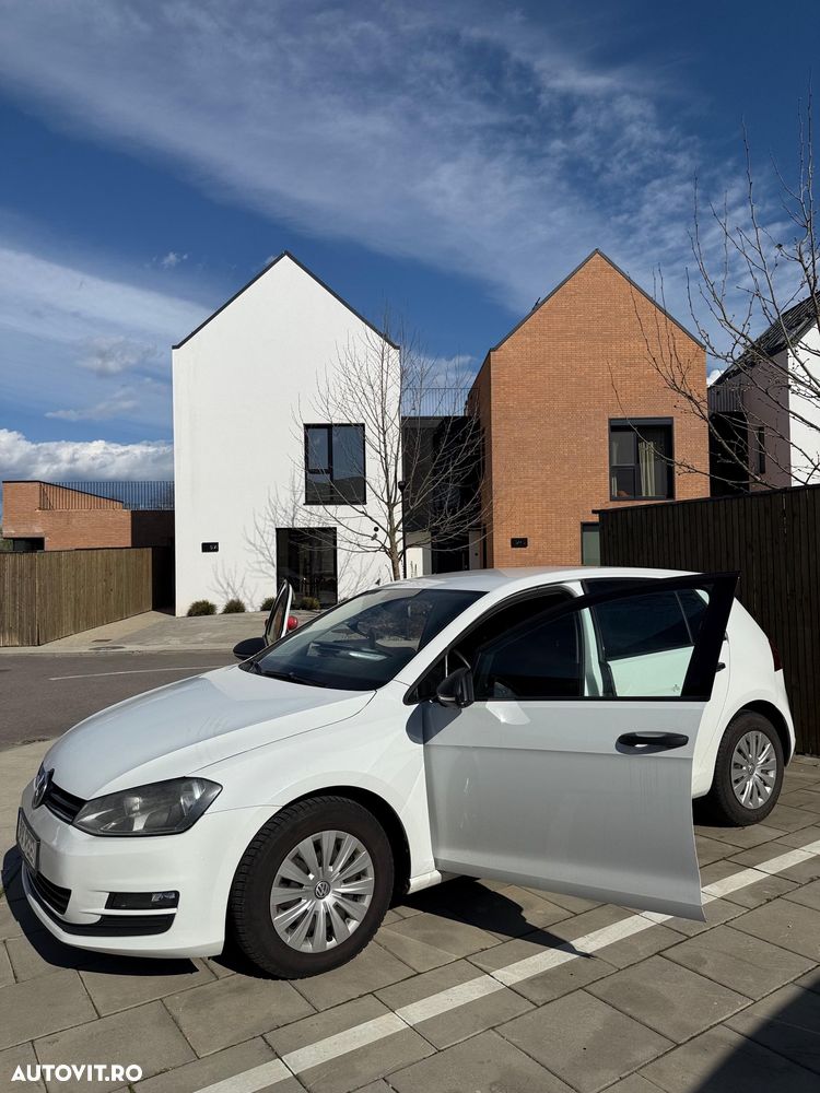 Volkswagen Golf 1.6 TDI BMT Comfortline - 3