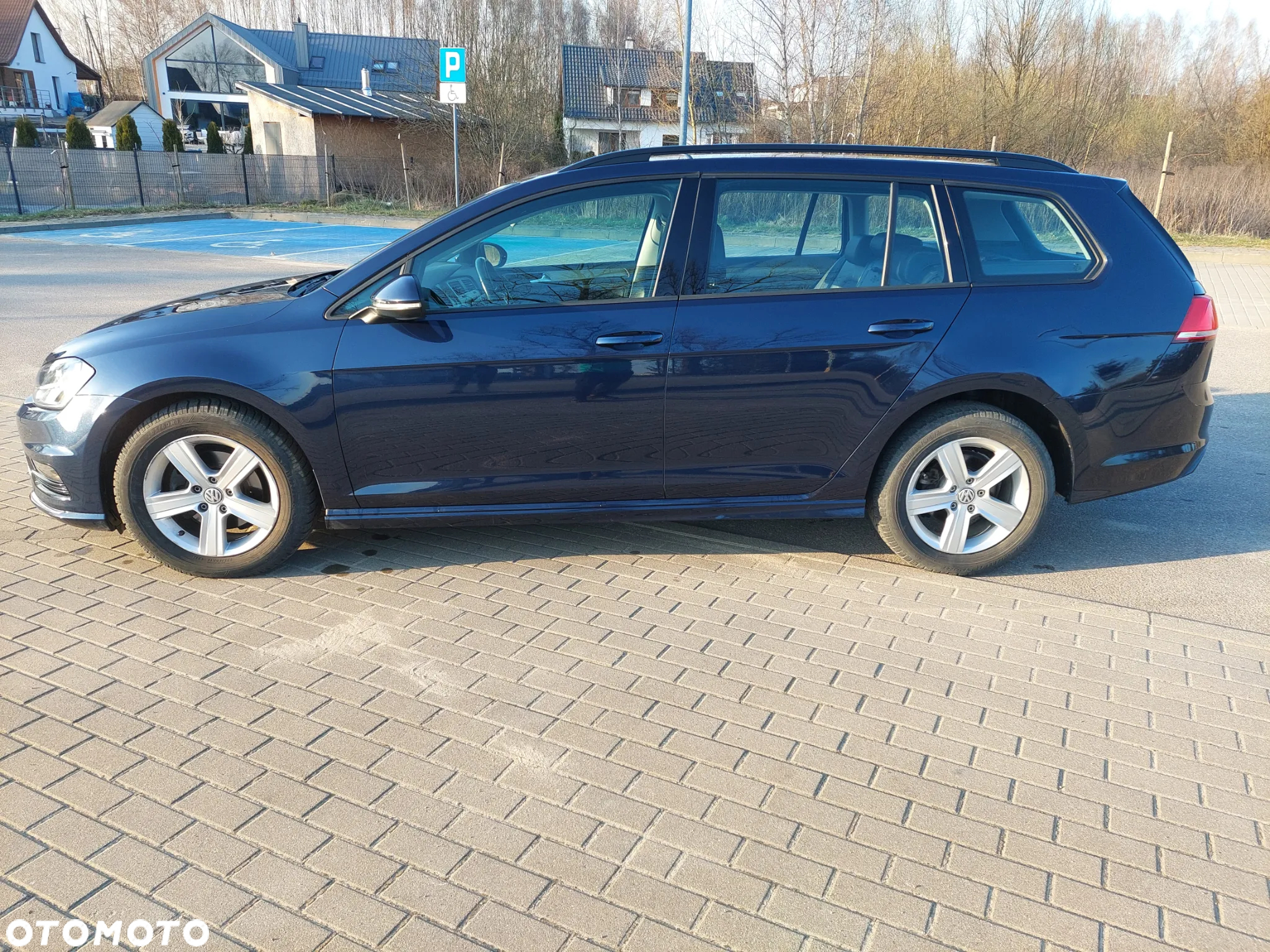 Volkswagen Golf Variant 1.4 TSI (BlueMotion Technology) Comfortline - 2