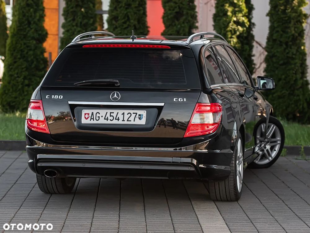 Mercedes-Benz Klasa C 180 CGI Automatik BlueEFFICIENCY - 12