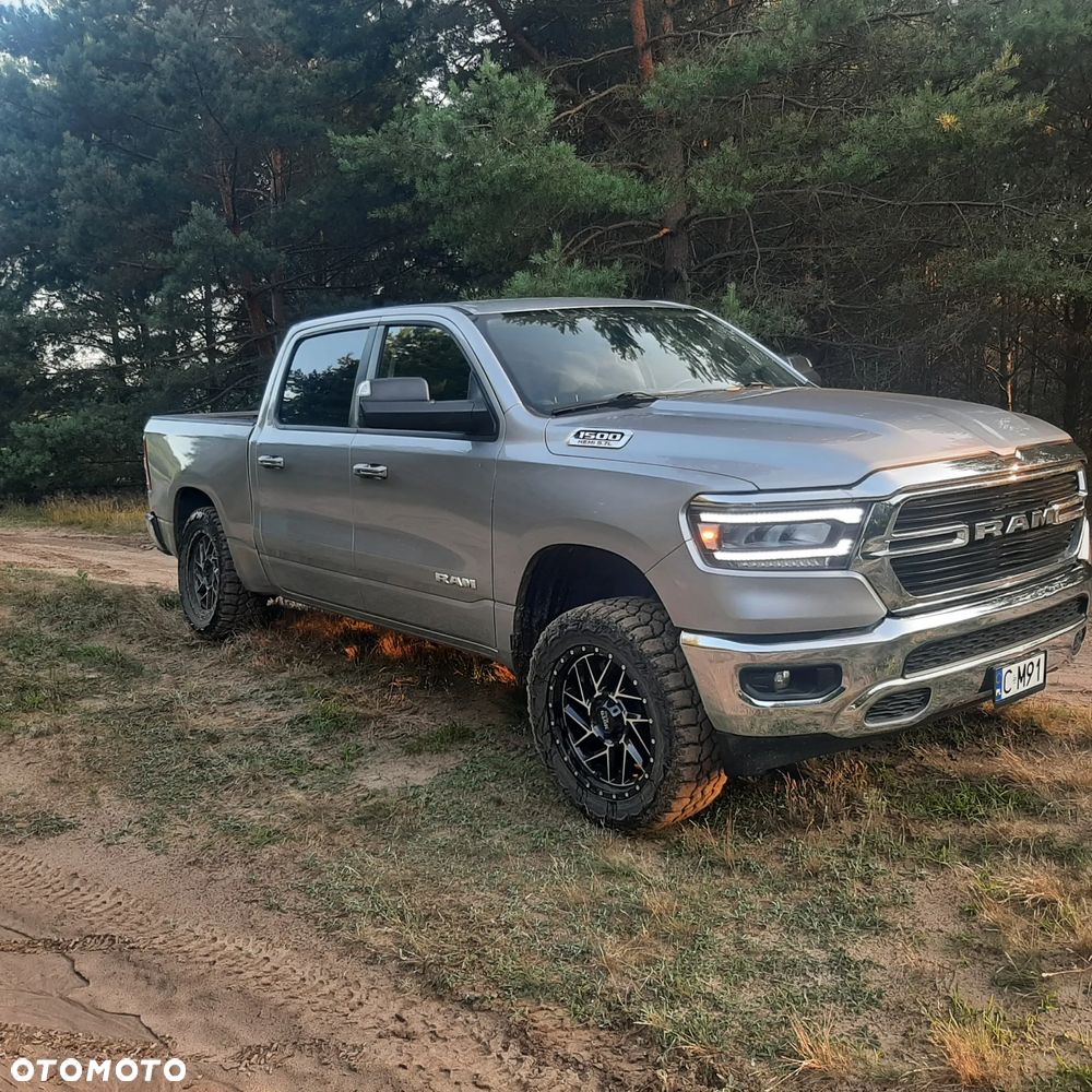 RAM 1500 Crew Cab Shortbed Bighorn - 10