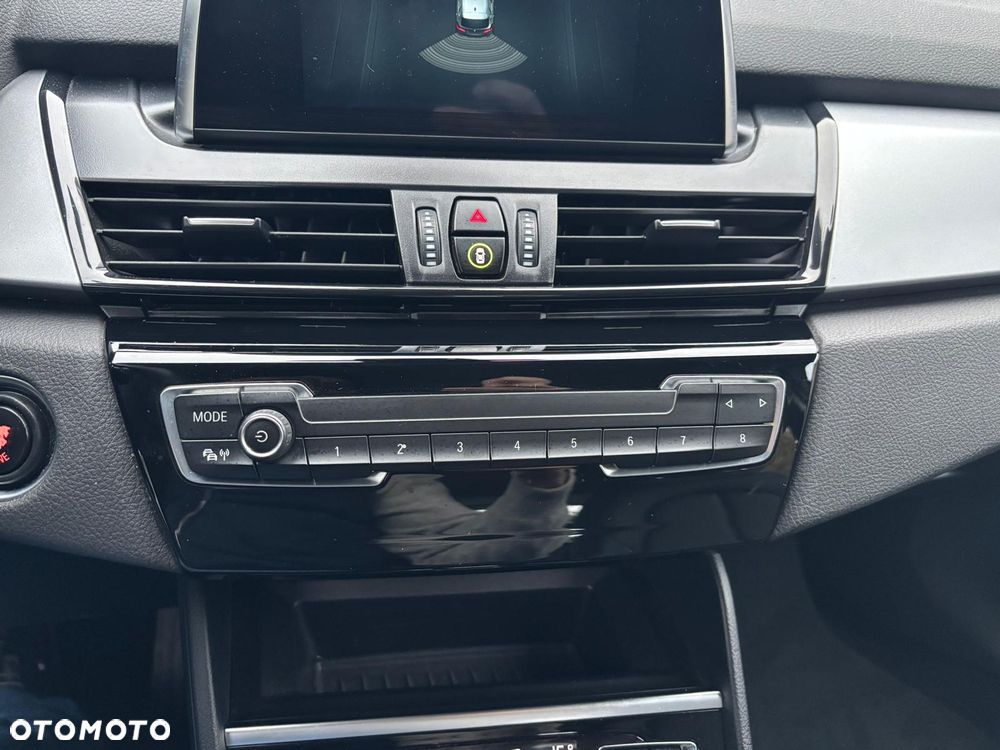 BMW Seria 2 218d Luxury Line sport - 18